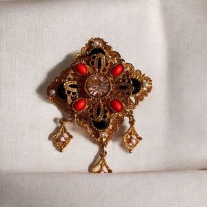 Crystal and berry bids with Gold Plated Pin Brooch 2" - 2.5" .3 D